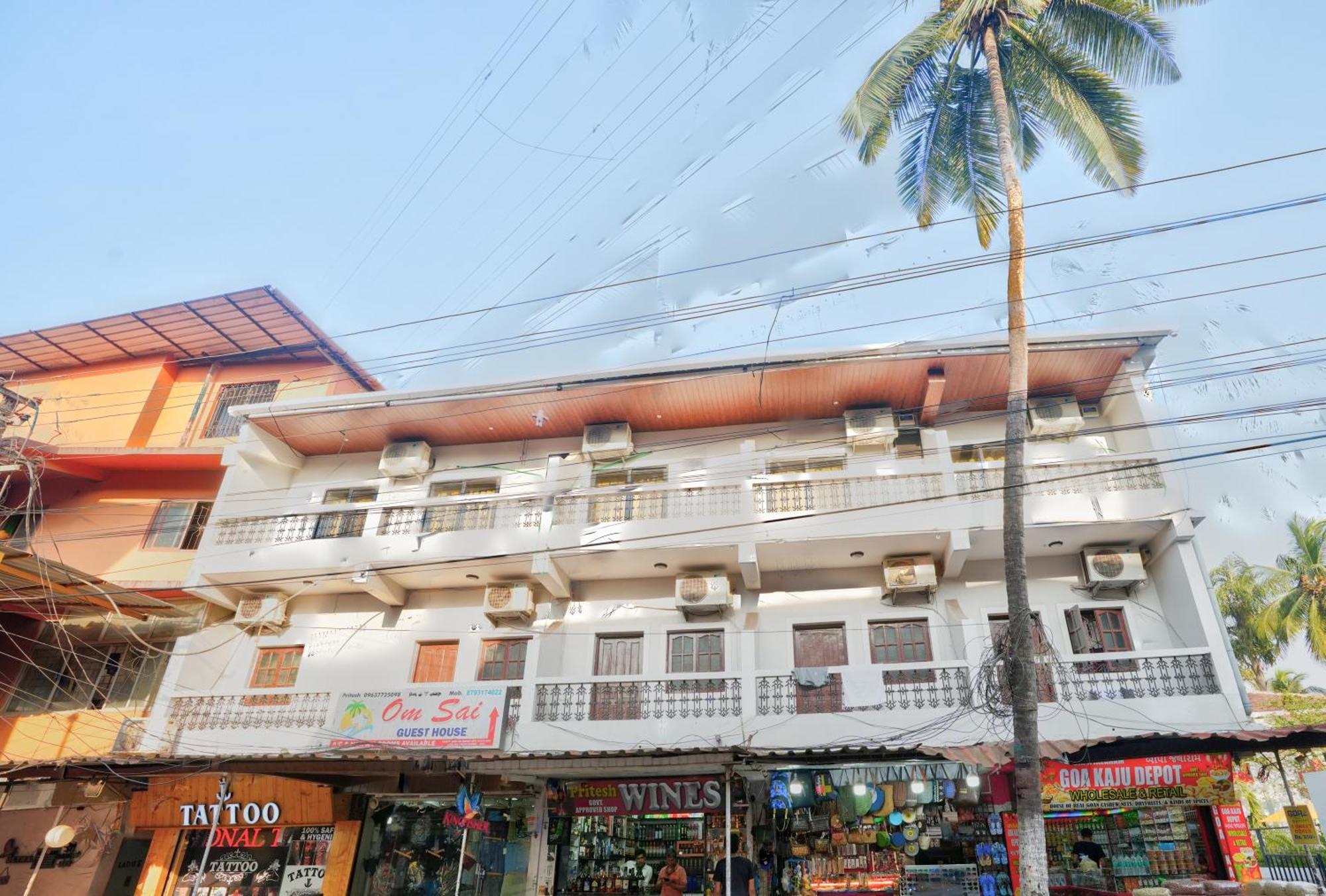 Om Sai Guest House Calangute Esterno foto